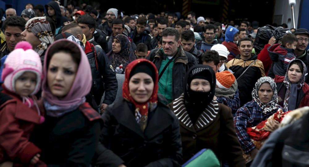 欧州委員会　難民受け入れを拒否する国々に一人につき２５万ユーロの罰金導入