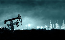 世界の原油価格が下落へ